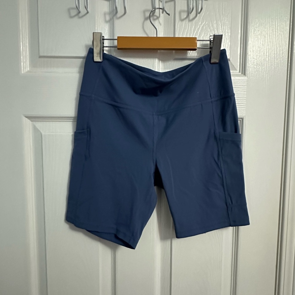 Roots bike shorts